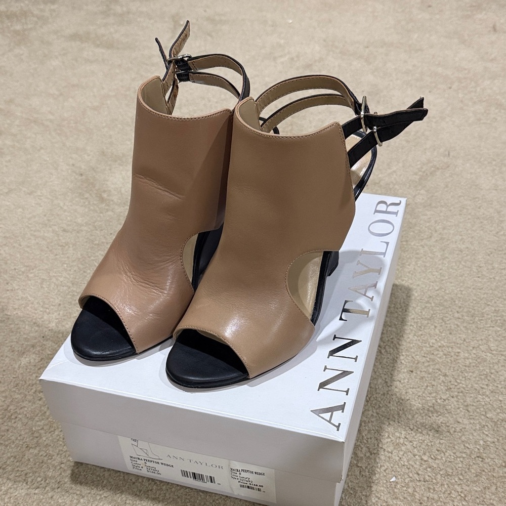Ann Taylor Black and Tan Open Toe Heels